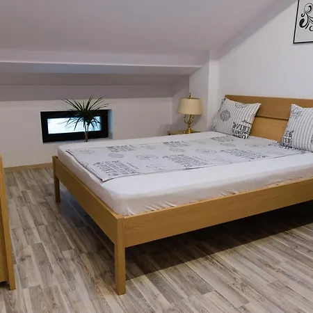 Apartment Romexpo Luxury - Aproape De Centru Si Parc Herastrau! Bucharest